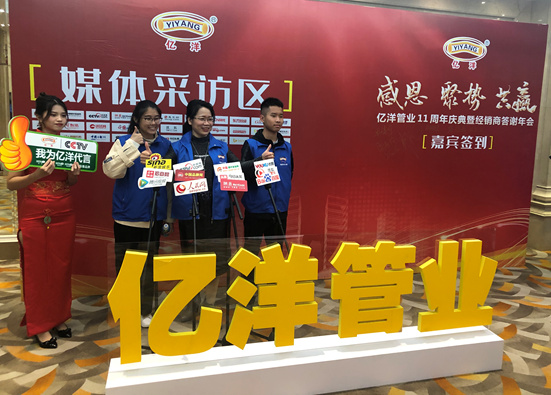 ����ǰ�� �����ҵЯ�־����̹�ͬ������ҵ����ƪ��