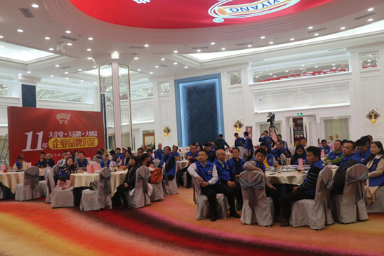 ����ǰ�� �����ҵЯ�־����̹�ͬ������ҵ����ƪ��