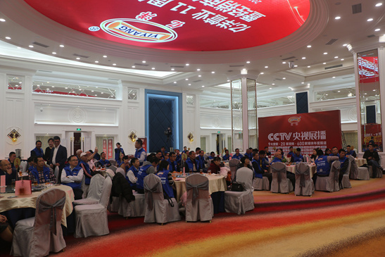 ����ǰ�� �����ҵЯ�־����̹�ͬ������ҵ����ƪ��