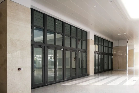 玻璃防火门和普通防火门 你造吗！