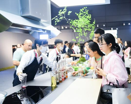 方太发布FIKS智能生活家系统，厨房智能生态来了